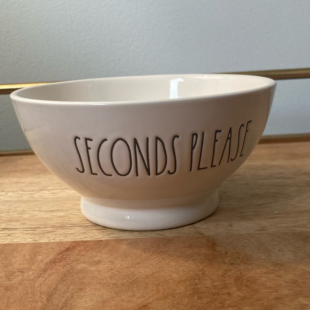 Rae Dunn “Seconds Please” Cereal Bowl 🥣 💜